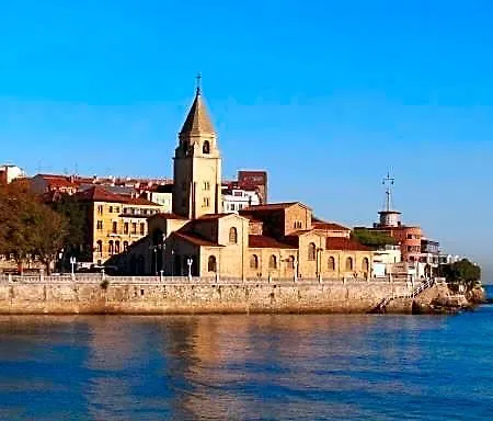 Vegadeo * Gijón